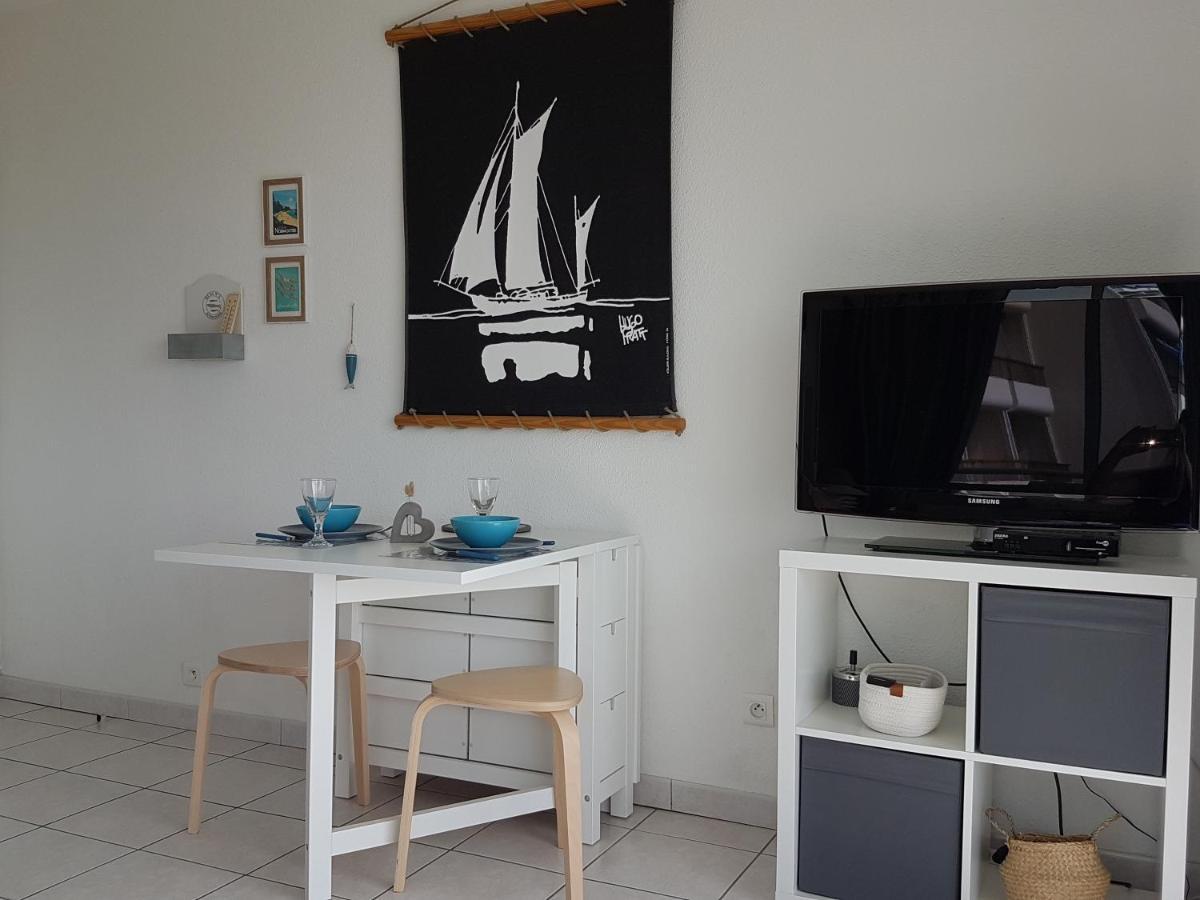 Appartement T2 Vue Mer Les Pieds Dans L'Eau Avec Parking Prive Saint-Jean-de-Monts Eksteriør billede